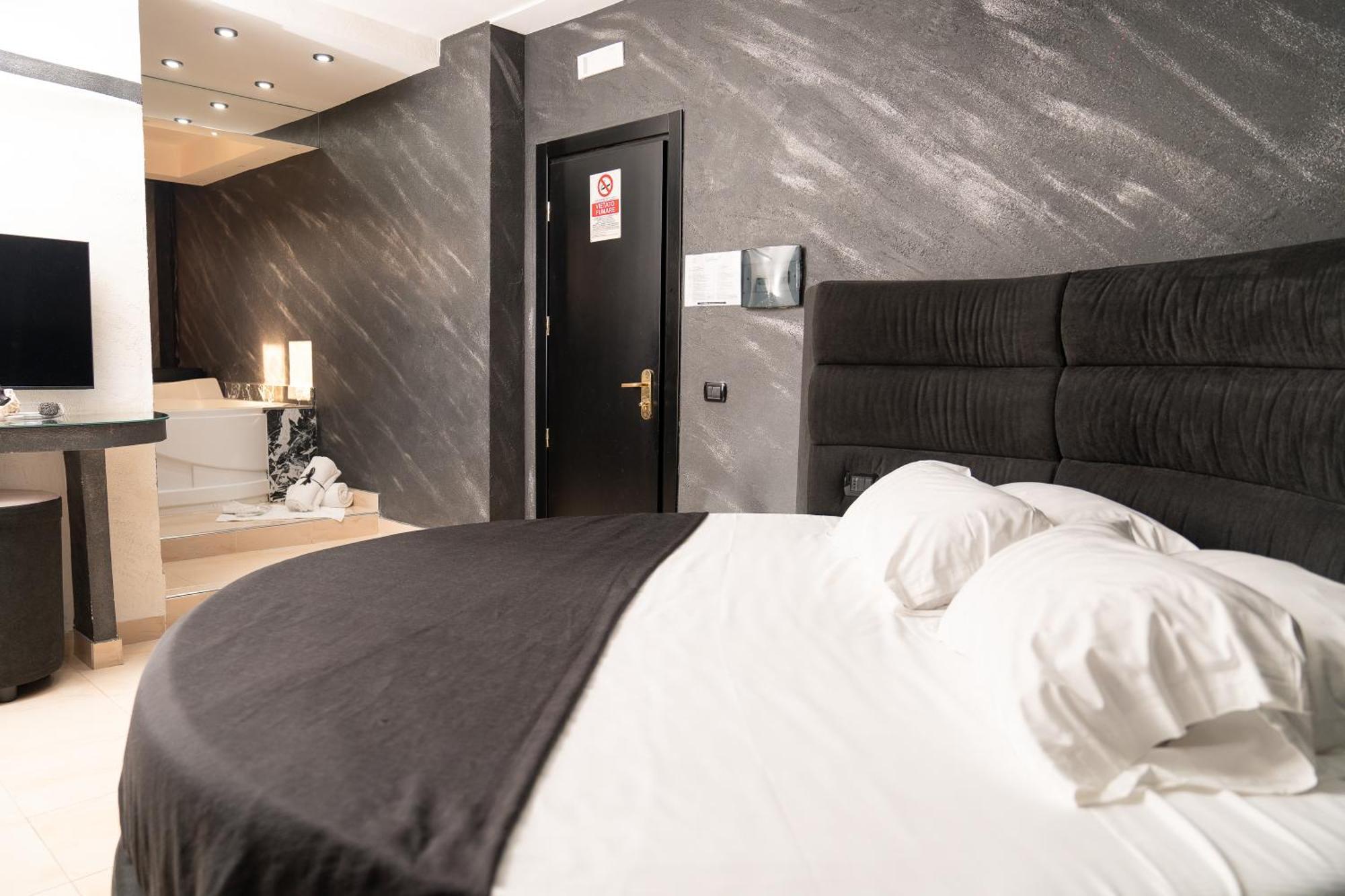 Hotel Paradiso Lago Patria Kültér fotó